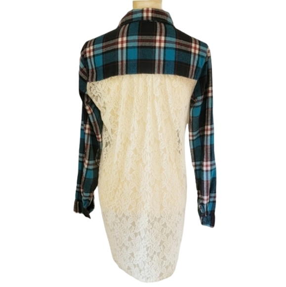Hint of Mint Flannel and Floral Lace Button Up - Picture 1 of 10